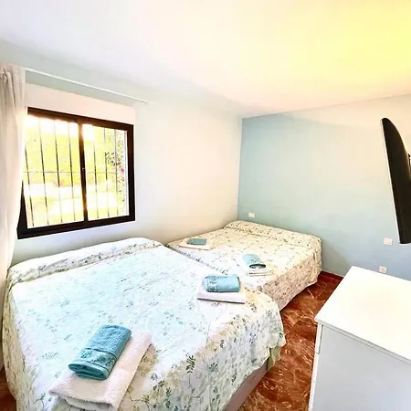 8 Personas Piscina Wifi Apartamento Marbella